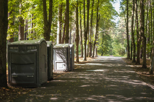 Best Portable restroom trailer rental  in Jeffersontown, KY